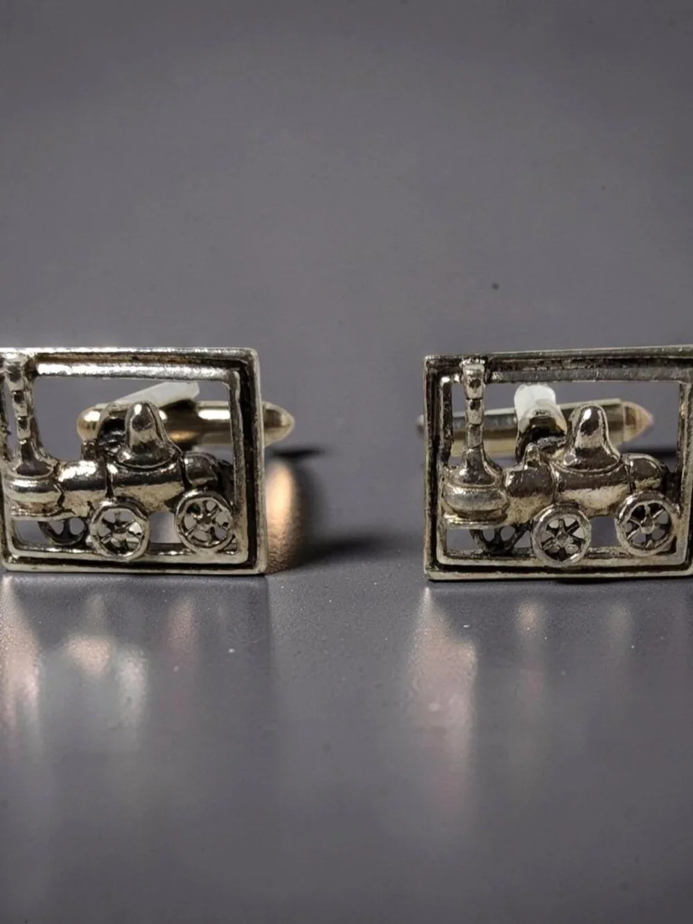 vintage mens silver tone steam engine locomotive cuff links.